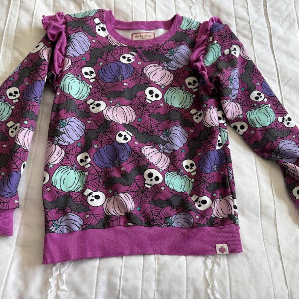 Cheeky Plum Girls Size 10 Halloween Pumpkins Skeletons Bats Pastel Sweatshirt